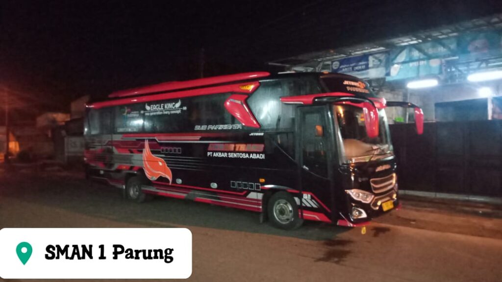 sewa bus gondrong petir