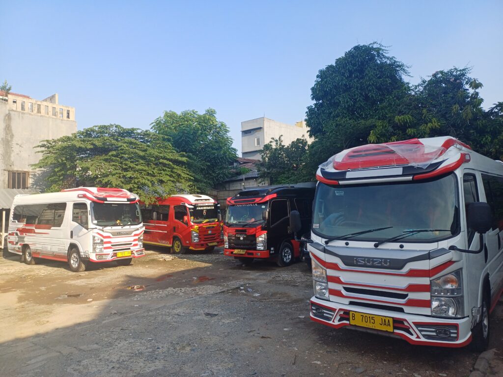 Rental Elf Destinasi Dieng